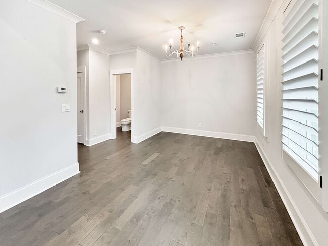 Foto del edificio - Beautiful 3 BR Townhome in Woodstock!