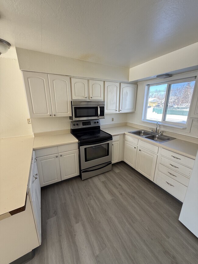 Foto del edificio - 829 17th Ave