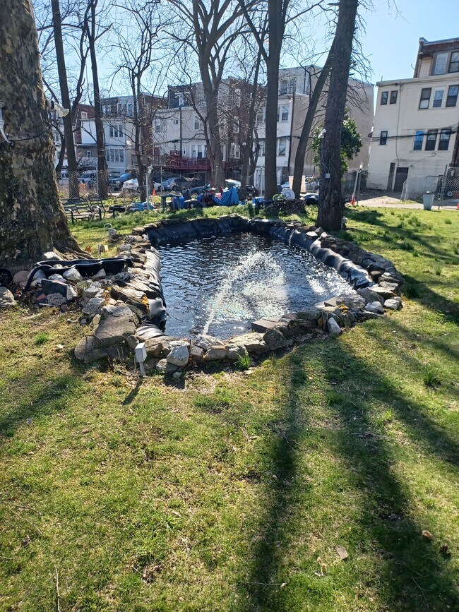 Building Photo - 5719 N Park Ave