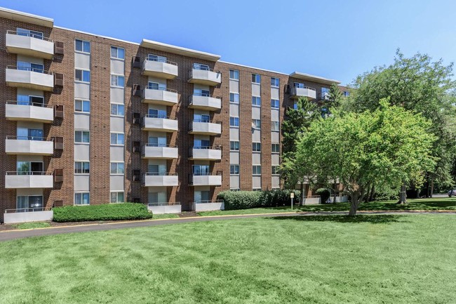 444 Park Apartments - Richmond Heights, OH | Apartments.com