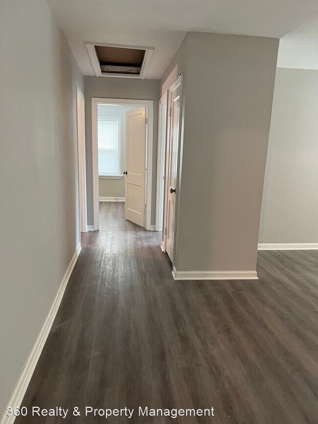 Foto del edificio - 4 br, 2 bath House - 1418 2ND AVE N