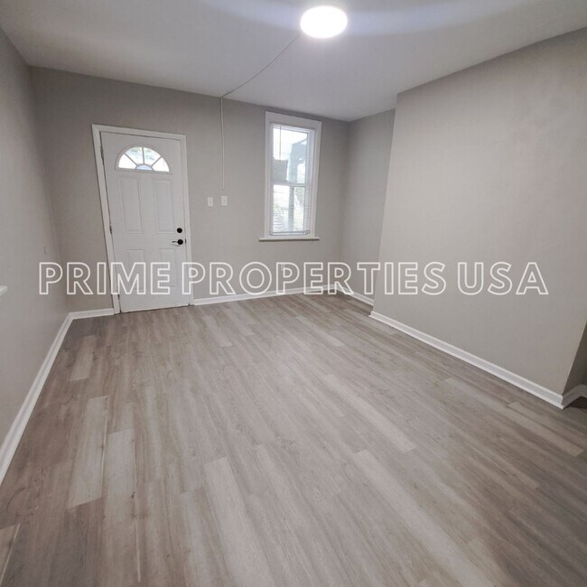 Foto del edificio - 3260 Richardson Ave
