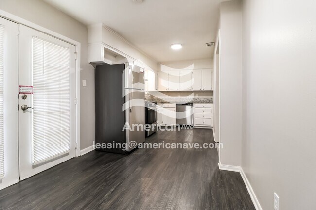 Foto del edificio - 5500 Allen St