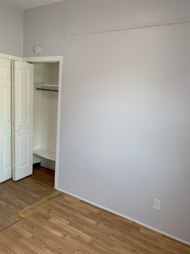 Building Photo - 6609 McKinley Pl