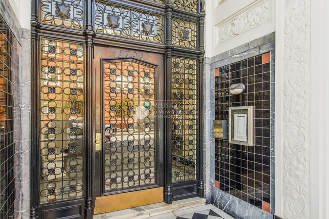 Building Photo - 1701 Vallejo St.