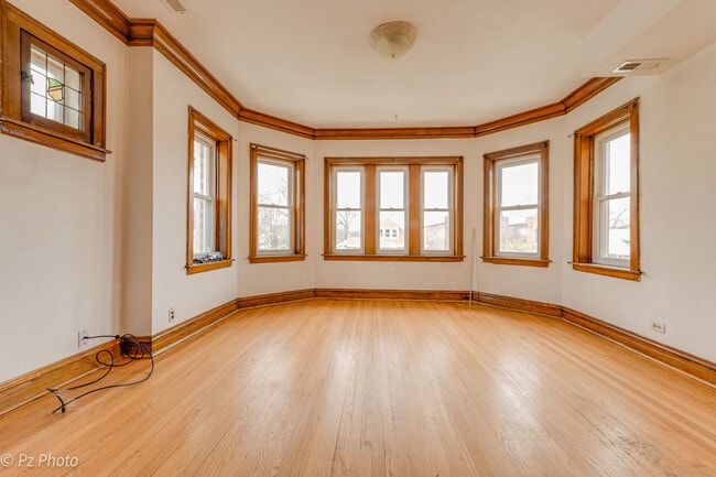 Building Photo - 4759 S Springfield Ave