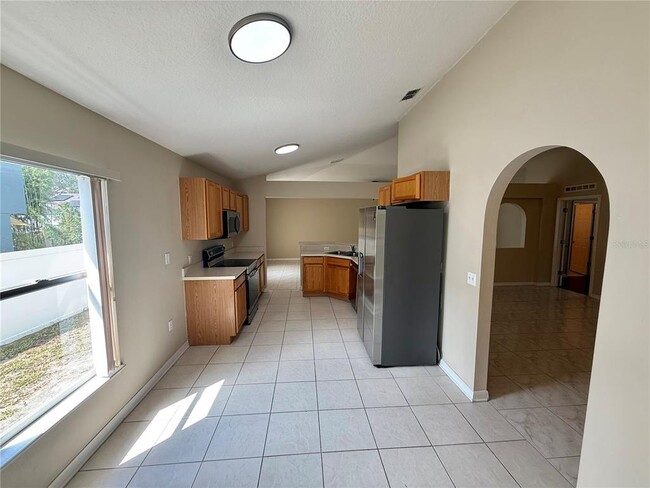 Foto del edificio - 1346 Rolling River Rd