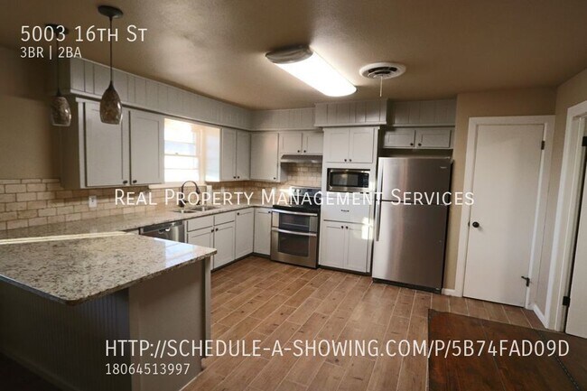 Foto del edificio - Very Nicely Updated 3 Bedroom, 2 Bath Home...