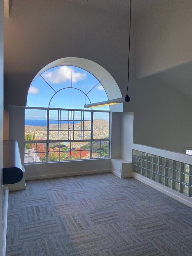 Foto del edificio - 3 Bedroom, 2.5 Bath Single Family Home in ...