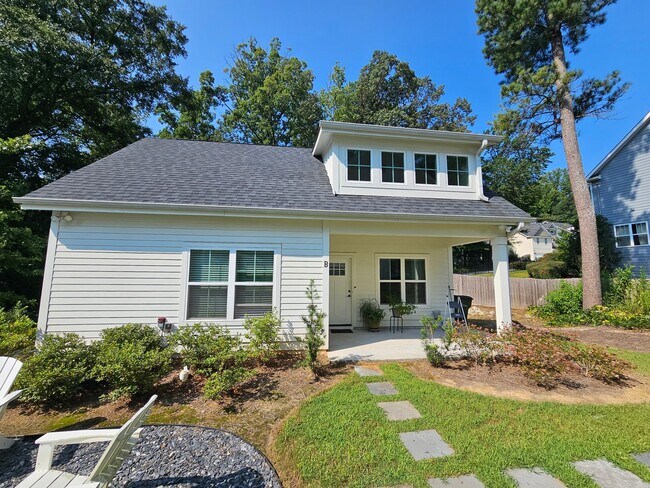 Building Photo - Modern 2-Bedroom Retreat Near Westside Reservoir Park
