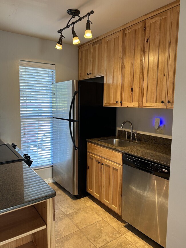 Building Photo - 13803 Turnberry Ln