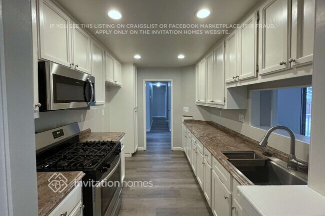 Foto del edificio - 2522 Mankas Blvd