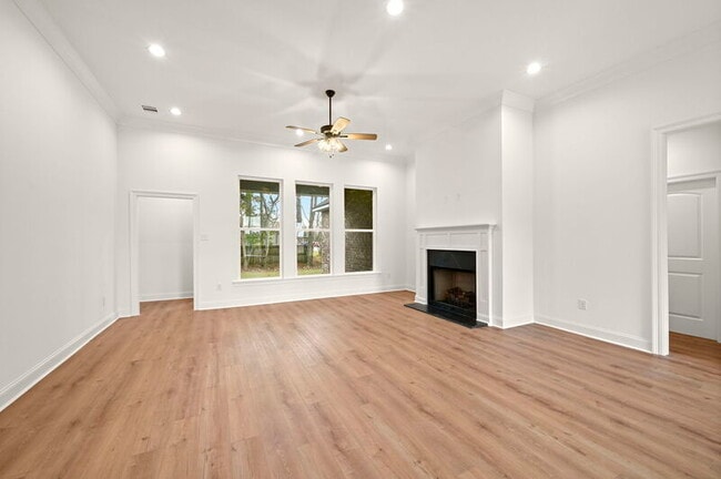 Building Photo - 11802 Morgan Meadow Ave