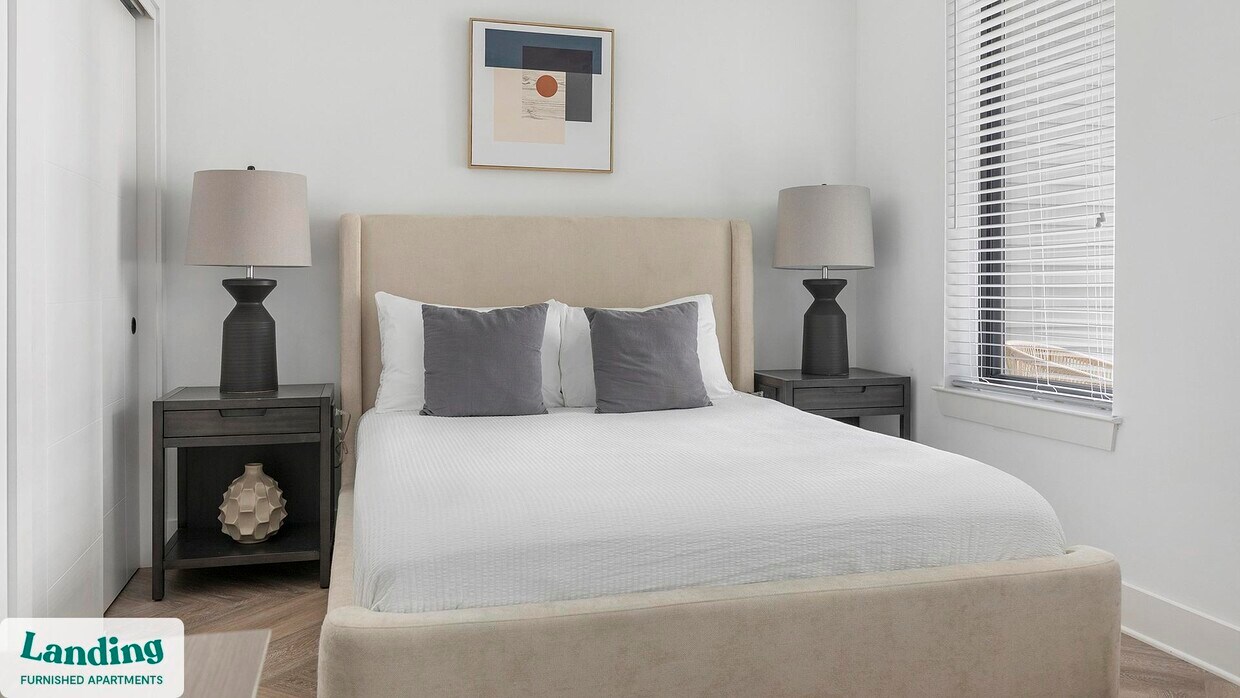 Foto principal - 715 Merritt Ave
