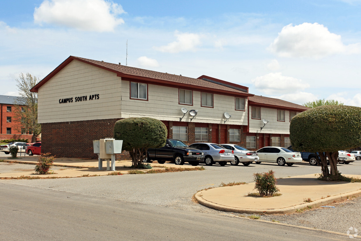 Foto del edificio - Campus South Apartments