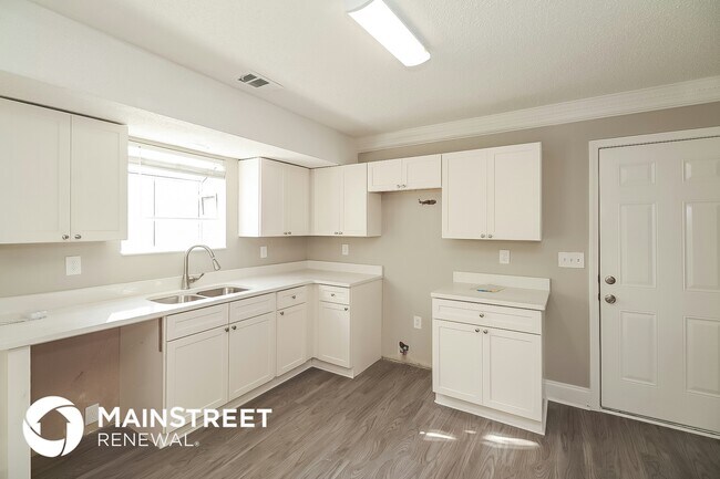 Foto del edificio - 2190 Surrey Trail