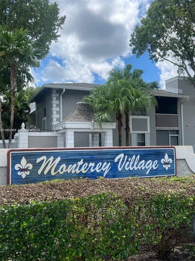 Building Photo - 442 NE 210th Cir Terrace