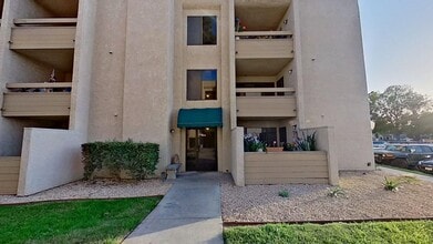 Building Photo - 301 N Ford Ave