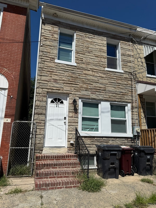 Building Photo - 321 Townsend St