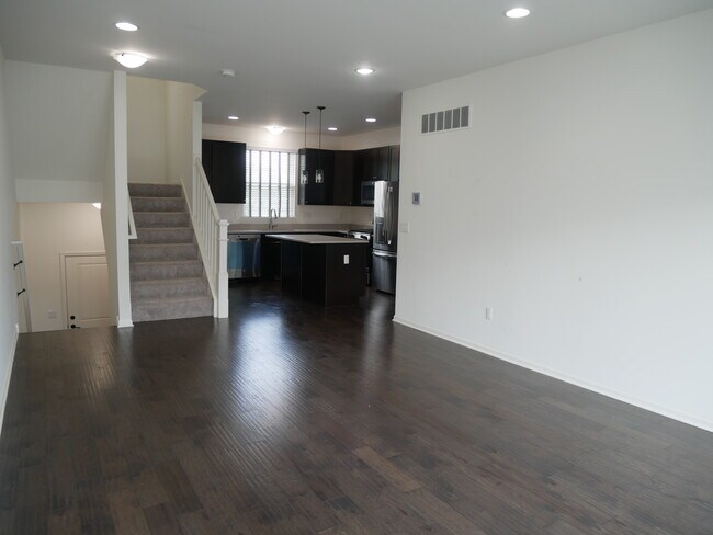Foto del edificio - 4637 Bradley Cir