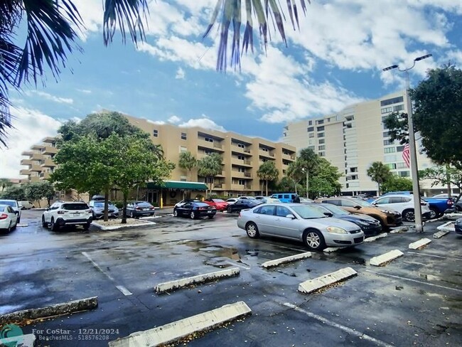 Foto del edificio - 1421 S Ocean Blvd