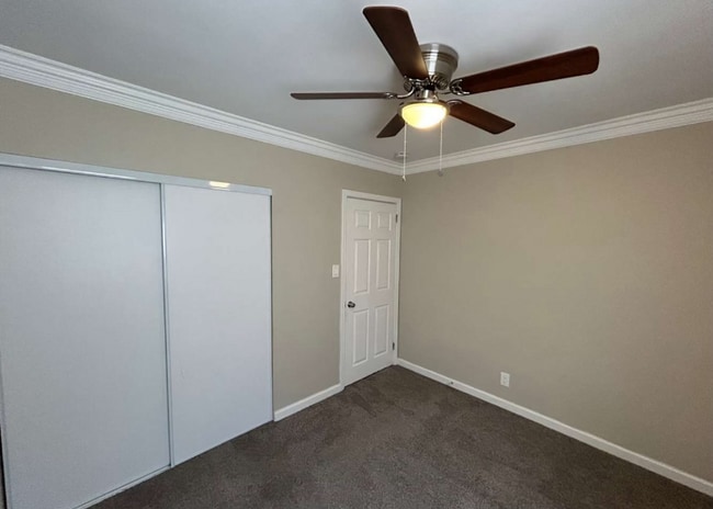 Foto del edificio - 6935 Quakertown Ave