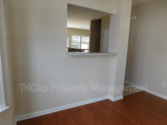 Foto del edificio - 524 Elm Ave