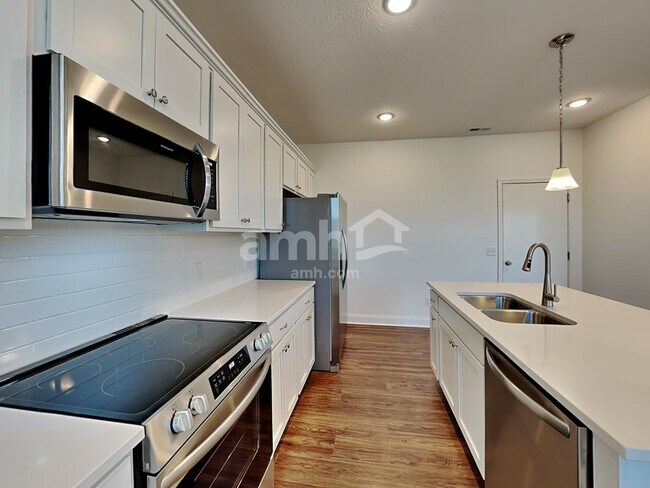 Foto del edificio - 208 Gershon Way