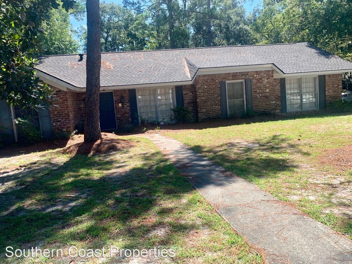 Foto principal - 3 br, 2 bath House - 408 N Main Street