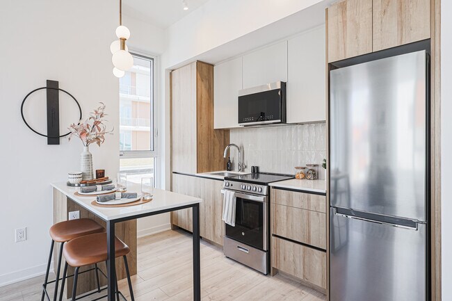 2 chambres, 2 salles de bain : cuisine - Daniels MPV2