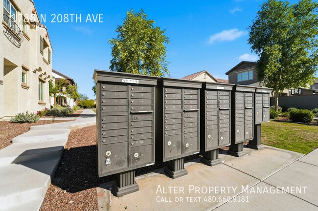 Foto del edificio - 1785 N 208th Ave