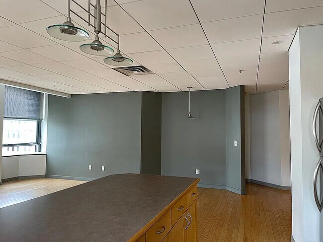 Foto del edificio - 108 W Jefferson St