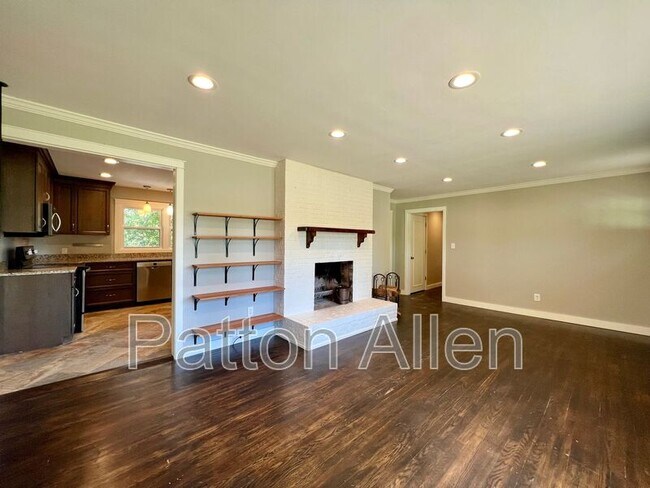 Foto del edificio - 3 Mt Royal Dr