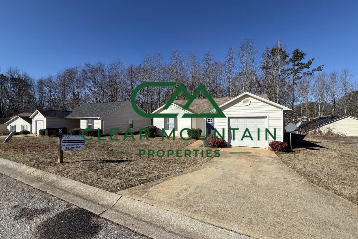 MOVE-IN SPECIAL! FREE RENT! - MOVE-IN SPECIAL! FREE RENT!