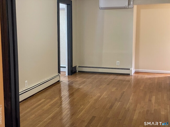 Foto del edificio - 155 Bouton St