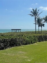 Building Photo - 4250 N Hwy A1A