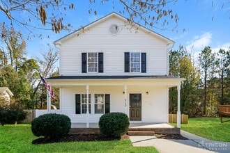 Building Photo - 513 Oak Dare Ln