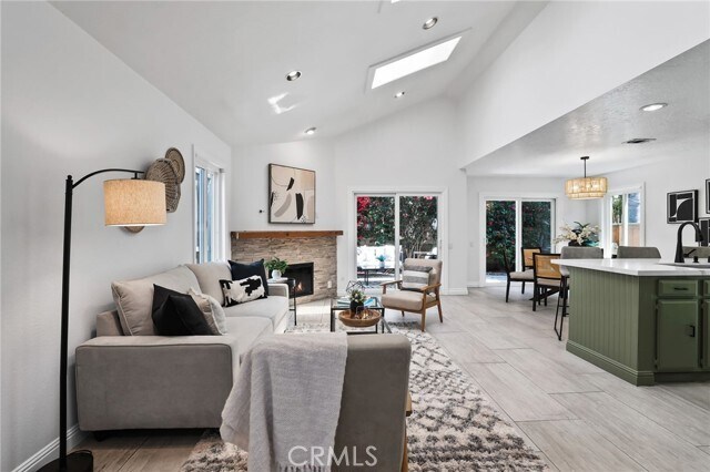 Foto del edificio - 715 Oceanhill Dr