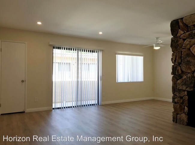 Foto del edificio - 10255 Riverside Dr