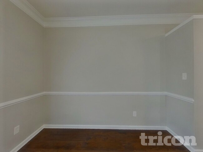 Foto del edificio - 2435 Cairns Mill Court