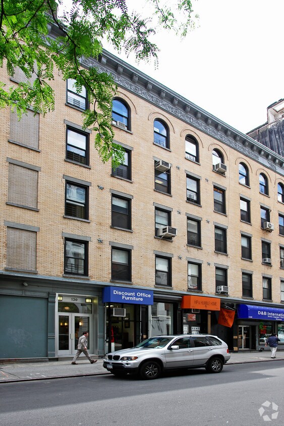 Foto del edificio - 130-134 W 24th St