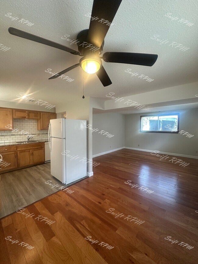 Foto del edificio - 4118 N Jackson Ave