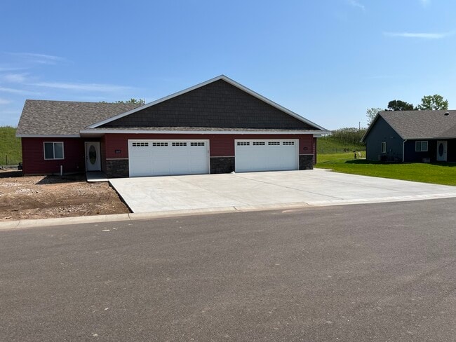 Building Photo - 656 Veronica Ct
