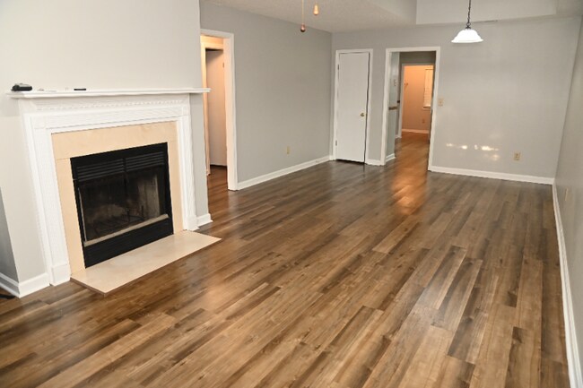 Foto del edificio - 1249 Magnolia Pl