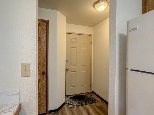 Foto del edificio - 20421 28th Ave W