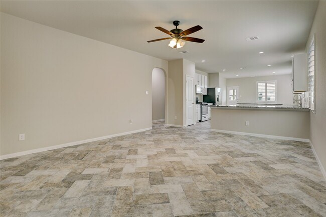 Building Photo - 24722 Allori Ct
