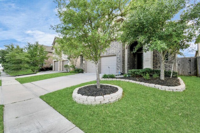 Foto del edificio - 14811 Diane Manor Ln