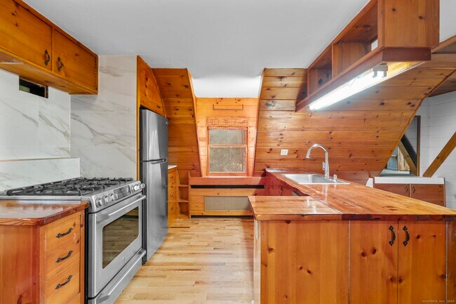 Foto del edificio - 182 Guinea Rd