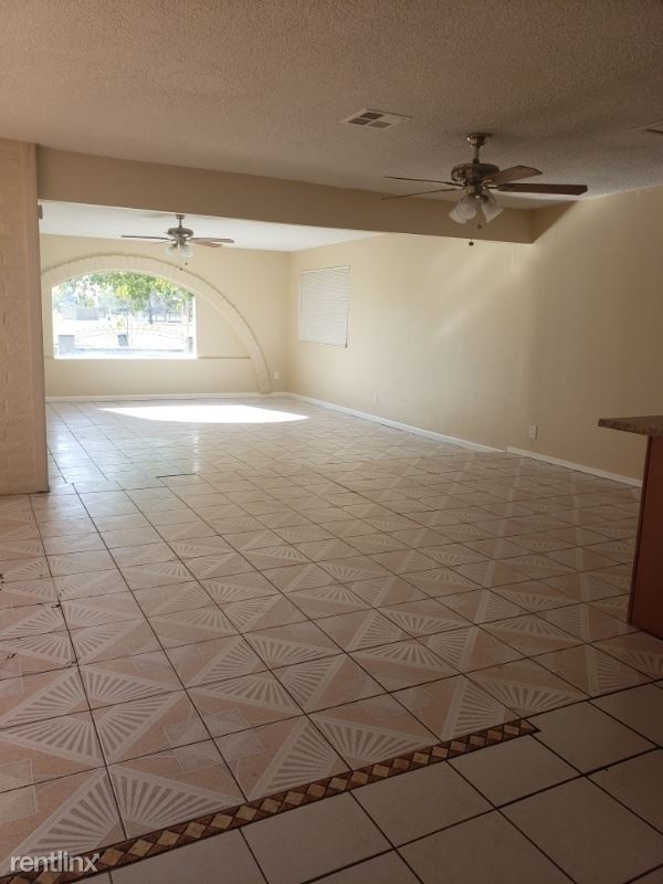 Building Photo - 5 br, 2 bath House - 4418 W Encanto Blvd