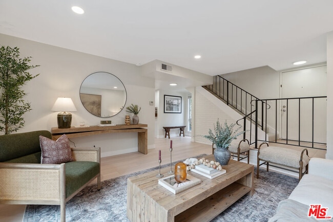 Building Photo - 4032 Yankee Dr